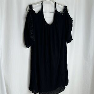 Avenue Black Lace Cold Shoulder Blouse